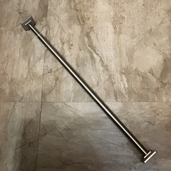 美品　突っ張り棒