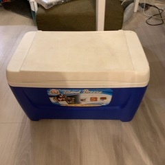 クーラーボックス
