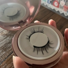 新品　磁気まつ毛