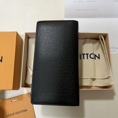 Louis Vuitton 　タイガ　長財布の画像