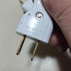🔌1つはスナップキャップ　2つはベター小型キャップの画像