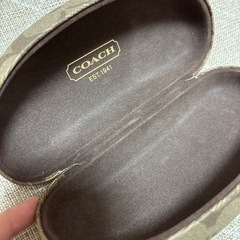 coach メガネケースの画像