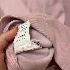 myu ビジューボタン　トレーナーの画像