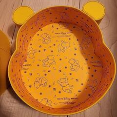 プーさんのお菓子の空箱の画像