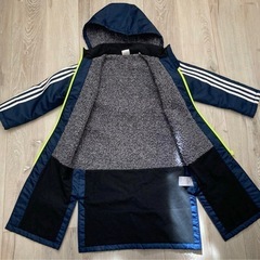 ほとんど着なかった　とっても暖かい　adidas 120 中綿 スノー  ボア ロング　コート  ダウン ベンチコート　ロングコート アディダス キッズ　の画像