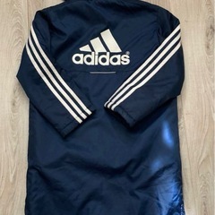 ほとんど着なかった　とっても暖かい　adidas 120 中綿 スノー  ボア ロング　コート  ダウン ベンチコート　ロングコート アディダス キッズ　の画像