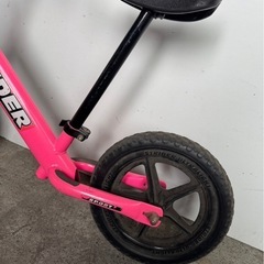 ストライダー　12 スポーツタイプ 日本正規品　ピンク　の画像