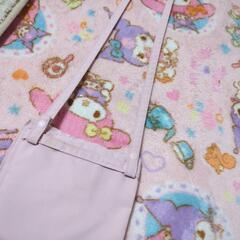 小学生 女の子 リボン付きピンクポシェットの画像