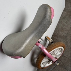 一輪車　14インチ　ピンク×シルバー
の画像