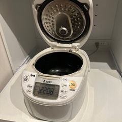 🎉コスパ抜群！まだ使える5合炊き炊飯器🍚の画像
