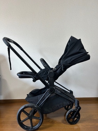 cybex プリアム　ブラックベビーカー