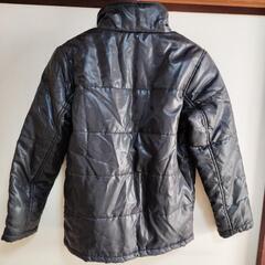 EDWINの黒い中綿ダウン　150センチの画像