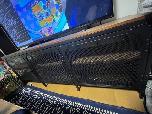 IKEA　テレビボード