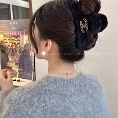 ☆お値下げ☆シャネル　ヘアクリップの画像