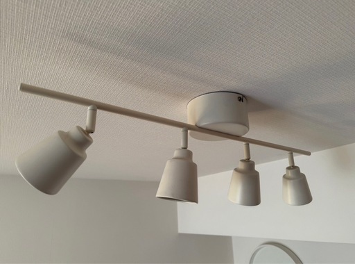 【譲渡決定】IKEA❗️シーリングライト照明　電球付