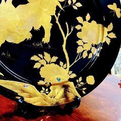 漆器 飾り皿 蒔絵 螺鈿 獅子 牡丹 胡蝶の画像