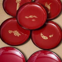 祝い事のお皿　漆器の画像