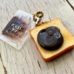 ガチャ　カプセルトイ　ミニチュア　セボンスター　ふりかけ　のりしお　もなかキーホルダーの画像