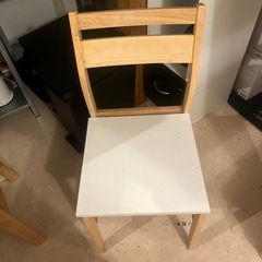 ニトリダイニングチェア