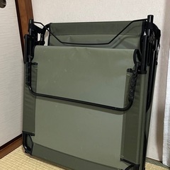 コールマン コンバータコット オリーブ色の画像