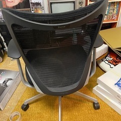 ワークチェア　肘掛け付きの画像