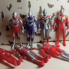 ウルトラマンソフビ人形7体