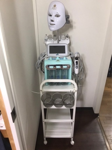 美品中古！鼻黒ずみ洗浄・古い角質洗浄・美容液導入・光フェイシャル・LED引き締め・アイスハンマ引き締めなど・最新8-in-1多機能エステトータルケア美容機械 プロ仕様の深層クレンジング＆小顔スキンケアをこれ1台で実現！
