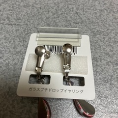 ガラスプチドロップイヤリング　新品未使用品　の画像