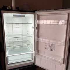 2ドア冷蔵庫の画像