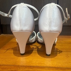 ドリードール パンプスの画像
