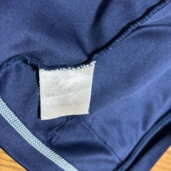 ラッシュガード　男の子　100 ネイビー　紺　色の画像