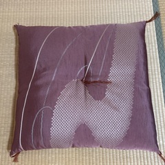 座布団5枚セット　ほぼ新品