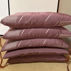 座布団5枚セット　ほぼ新品の画像