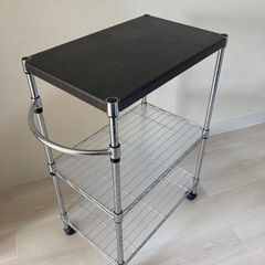 イナバ プレハブ 鍵付き ハウス 約362cm (株)トラストカーゴ 香取コンテナ販売所 ((株)トラストカーゴ)  大戸の収納家具《物置》の中古あげます・譲ります｜ジモティーで不用品の処分