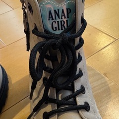 お取引中！未使用ANAPGirl ブーツ　22cm の画像