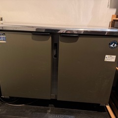 あげます！ホシザキテーブル形冷蔵庫