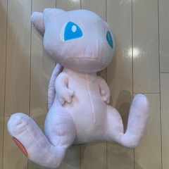 新品未使用ポケットモンスターミュウぬいぐるみ