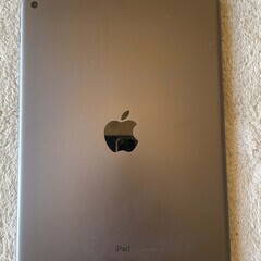 iPad 第９世代 10.2インチA2602 Wi-Fi silver ６４GB  バッテリー８２% 　211の画像