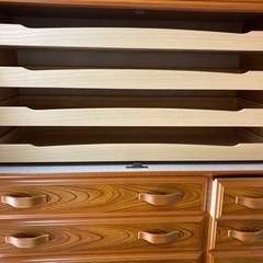 木製タンスの画像