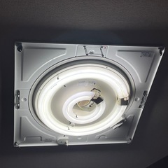 蛍光灯照明器具の画像