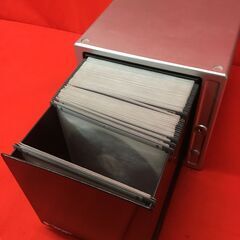 オートローディング式鍵付きCDボックスケース　80枚収納の画像