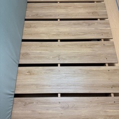 (他サイトにて売り切れました)美品 LOWYA セミダブルベッドフレーム の画像