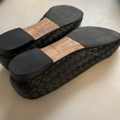 ボッテガヴェネタ BOTTEGA VENETA 黒 イントレチャート23.5cm 37 の画像