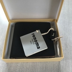 renoma 二つ折り財布　未使用の画像