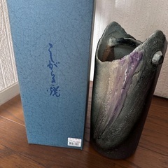 信楽焼　花瓶の画像