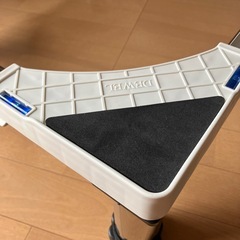お取引決定/掃除が楽に★洗濯機防音台　未使用品　幅・高さ調節🉑の画像