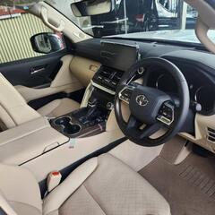 ✨ランクル300❗即納可❗新車保証継承❕の画像