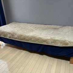 シングルベッド