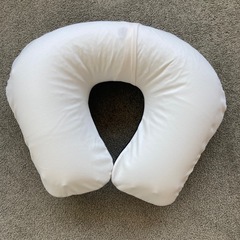 ネックピロー　コンパクト　枕の画像
