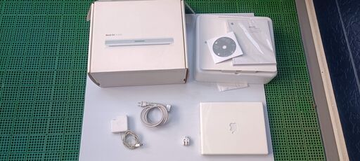 Apple iBook G4 1.33GHz 箱、リカバリーディスク付